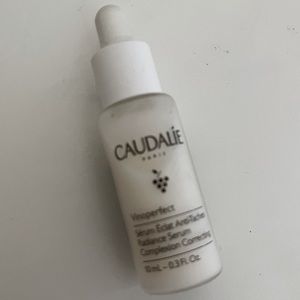 Caudalie- Mini Vinoperfect Radiance Dark Spot Serum Vitamin C Alternative
